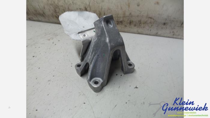 Used Engine mount Audi SQ5 Price € 16,00 Margin scheme offered by Klein Gunnewiek Autodemontage & Motorentechniek