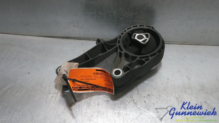 Used Engine mount Opel Insignia Price € 22,00 Margin scheme offered by Klein Gunnewiek Autodemontage & Motorentechniek