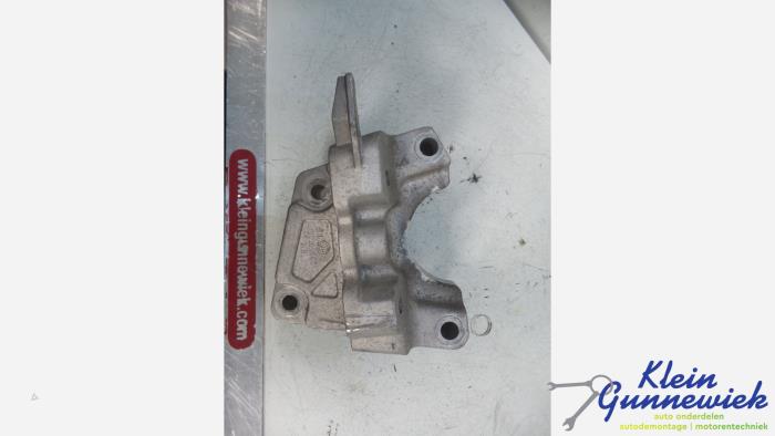 Used Engine mount Opel Insignia Price € 22,00 Margin scheme offered by Klein Gunnewiek Autodemontage & Motorentechniek