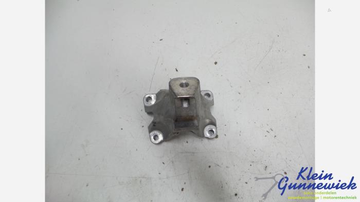 Usagé Support moteur Audi A6 Prix € 16,00 Règlement à la marge proposé par Klein Gunnewiek Autodemontage & Motorentechniek