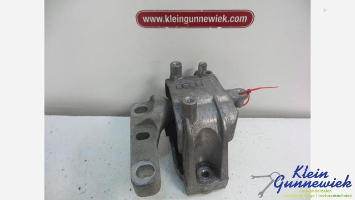 Used Engine mount Audi TT Price € 27,00 Margin scheme offered by Klein Gunnewiek Autodemontage & Motorentechniek