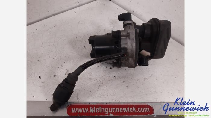 Używane Pompa gazów spalinowych Audi RS6 Cena € 94,00 Procedura marży oferowane przez Klein Gunnewiek Autodemontage & Motorentechniek