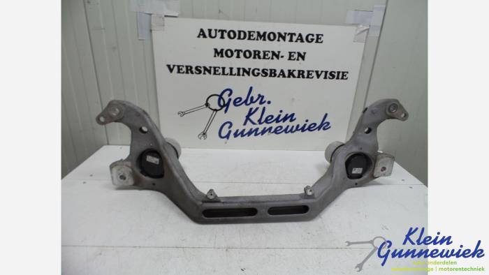 Used Engine mount Volkswagen Touareg Price € 73,00 Margin scheme offered by Klein Gunnewiek Autodemontage & Motorentechniek