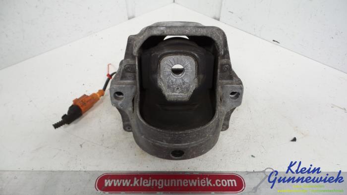 Usagé Support moteur Audi Q5 Prix € 31,00 Règlement à la marge proposé par Klein Gunnewiek Autodemontage & Motorentechniek
