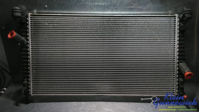 Używane Chlodnica Ford Focus Cena € 36,00 Procedura marży oferowane przez Klein Gunnewiek Autodemontage & Motorentechniek