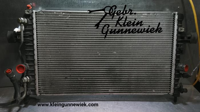 Radiator from a Opel Astra 2008