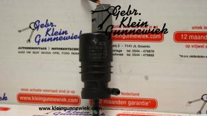 Gebrauchte Scheibensprüherpumpe vorne BMW X3 Preis € 25,00 Margenregelung angeboten von Gebr.Klein Gunnewiek Ho.BV