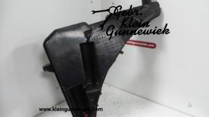 Usagé Réservoir lave-glace avant Audi Q5 Prix € 45,00 Règlement à la marge proposé par Gebr.Klein Gunnewiek Ho.BV