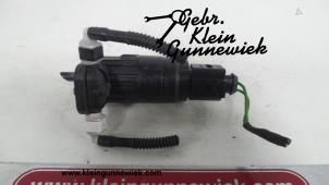 Usagé Pompe lave-glace avant Volkswagen Tiguan Prix € 15,00 Règlement à la marge proposé par Gebr.Klein Gunnewiek Ho.BV