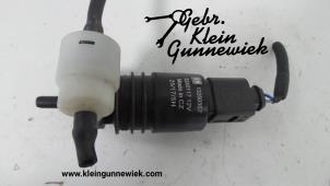 Used Windscreen washer pump Opel Karl Price € 25,00 Margin scheme offered by Gebr.Klein Gunnewiek Ho.BV