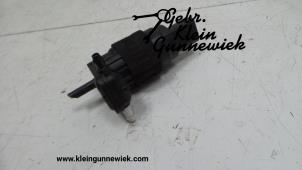Used Windscreen washer pump Audi A8 Price € 15,00 Margin scheme offered by Gebr.Klein Gunnewiek Ho.BV
