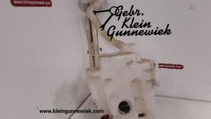 Usados Depósito de lavaparabrisas delante Volkswagen Eos Precio € 25,00 Norma de margen ofrecido por Gebr.Klein Gunnewiek Ho.BV