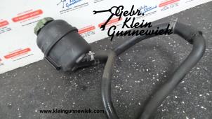 Gebrauchte Lenkkraftverstärker Ölbehälter Volkswagen Crafter Preis € 25,00 Margenregelung angeboten von Gebr.Klein Gunnewiek Ho.BV