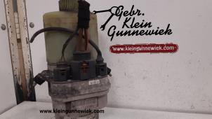 Usagé Pompe de direction Volkswagen Polo Prix € 90,00 Règlement à la marge proposé par Gebr.Klein Gunnewiek Ho.BV