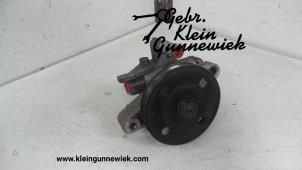 Used Power steering pump Hyundai Coupe Price € 50,00 Margin scheme offered by Gebr.Klein Gunnewiek Ho.BV