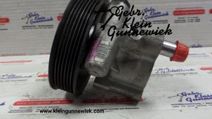Used Power steering pump Renault Laguna Price € 175,00 Margin scheme offered by Gebr.Klein Gunnewiek Ho.BV