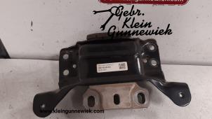 Used Gearbox mount Volkswagen T-Roc Price € 45,00 Margin scheme offered by Gebr.Klein Gunnewiek Ho.BV