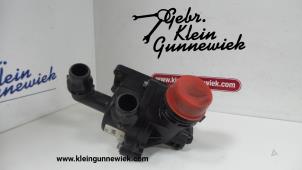 Gebrauchte Thermostatgehäuse BMW 3-Serie Preis € 30,00 Margenregelung angeboten von Gebr.Klein Gunnewiek Ho.BV