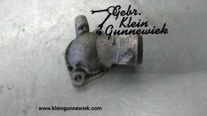 Gebrauchte Thermostatgehäuse Opel Antara Preis € 35,00 Margenregelung angeboten von Gebr.Klein Gunnewiek Ho.BV