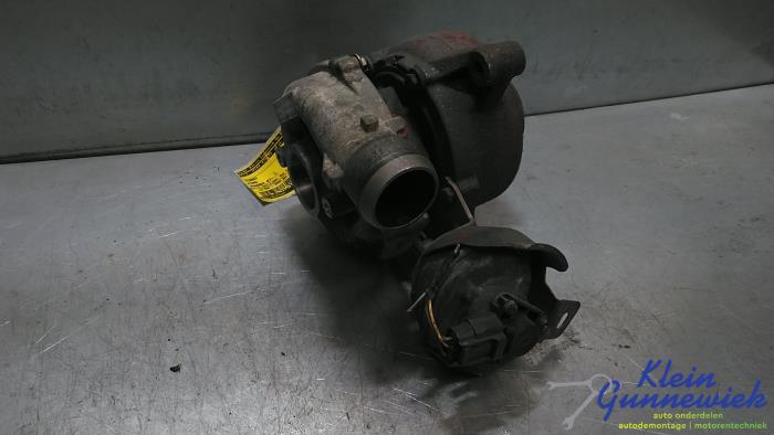 Używane Turbo Ford Mondeo Cena € 105,00 Procedura marży oferowane przez Klein Gunnewiek Autodemontage & Motorentechniek