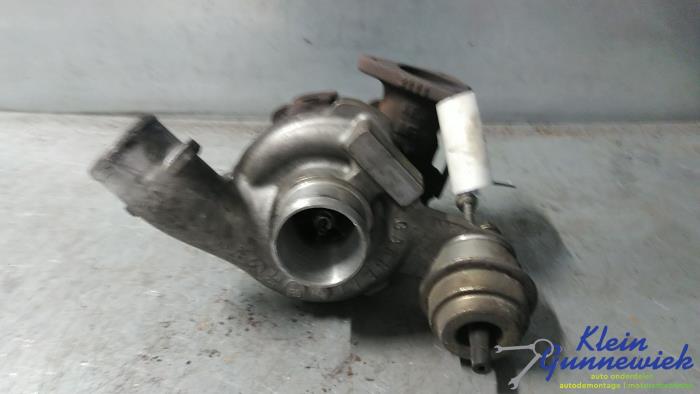 Używane Turbo Opel Vectra Cena € 48,00 Procedura marży oferowane przez Klein Gunnewiek Autodemontage & Motorentechniek