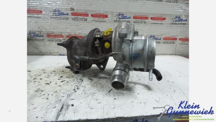 Gebrauchte Turbo Renault Clio Preis € 227,00 Margenregelung angeboten von Klein Gunnewiek Autodemontage & Motorentechniek
