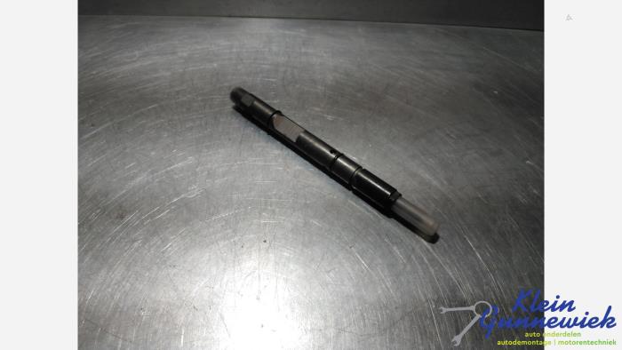 Gebrauchte Einspritzdüse (Diesel) Audi A4 Preis € 31,00 Margenregelung angeboten von Klein Gunnewiek Autodemontage & Motorentechniek