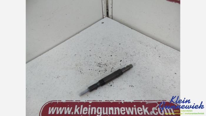 Usagé Injecteurs Ford Mondeo Prix € 80,00 Règlement à la marge proposé par Klein Gunnewiek Autodemontage & Motorentechniek