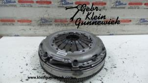 Neuf Volant moteur Opel Corsa Prix € 235,95 Prix TTC proposé par Gebr.Klein Gunnewiek Ho.BV