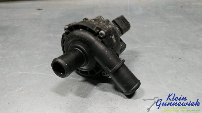 Begagnade Vattenpump Renault Koleos Pris € 32,00 Marginaltabell erbjuds av Klein Gunnewiek Autodemontage & Motorentechniek