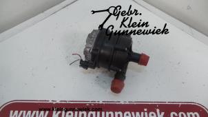 Usagé Pompe à eau Volkswagen Passat Prix € 95,00 Règlement à la marge proposé par Gebr.Klein Gunnewiek Ho.BV