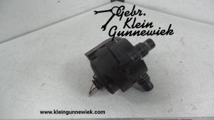 Używane Pompa wodna BMW X1 Cena € 30,00 Procedura marży oferowane przez Gebr.Klein Gunnewiek Ho.BV