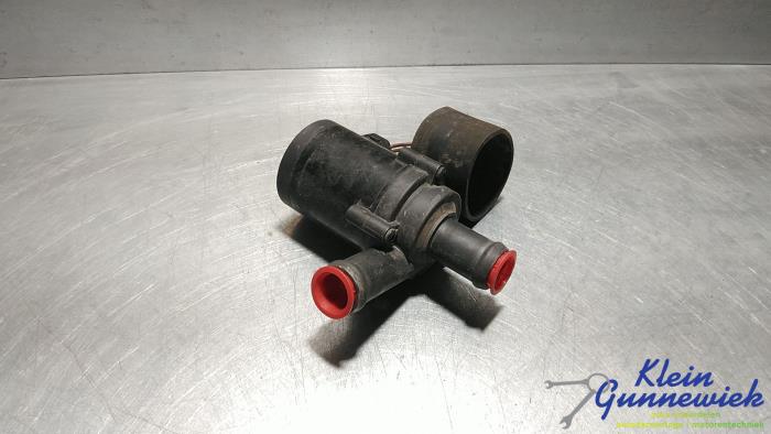 Begagnade Vattenpump Audi S4 Pris € 27,00 Marginaltabell erbjuds av Klein Gunnewiek Autodemontage & Motorentechniek