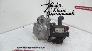 Gebrauchte Wasserpumpe BMW 3-Serie Preis € 60,00 Margenregelung angeboten von Gebr.Klein Gunnewiek Ho.BV