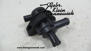 Usados Bomba de agua Volkswagen Tiguan Precio € 40,00 Norma de margen ofrecido por Gebr.Klein Gunnewiek Ho.BV