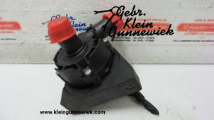 Gebrauchte Wasserpumpe Skoda Superb Preis € 45,00 Margenregelung angeboten von Gebr.Klein Gunnewiek Ho.BV