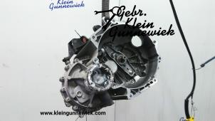 Used Gearbox Volkswagen Golf Price € 1.050,00 Margin scheme offered by Gebr.Klein Gunnewiek Ho.BV