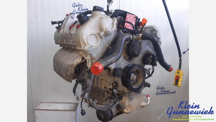 Engine Porsche Panamera - 94810094001 4840