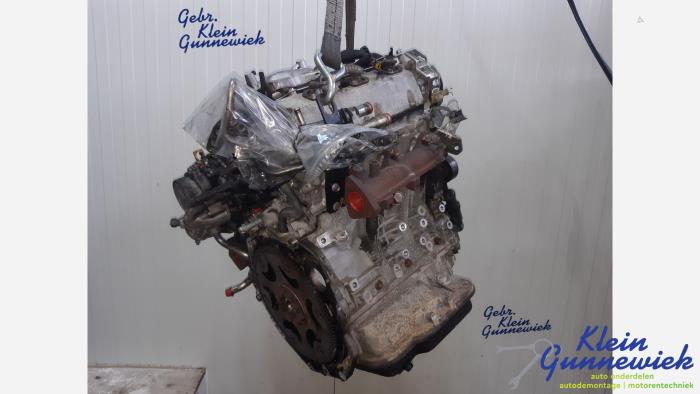 Motor van een Opel Signum 2006