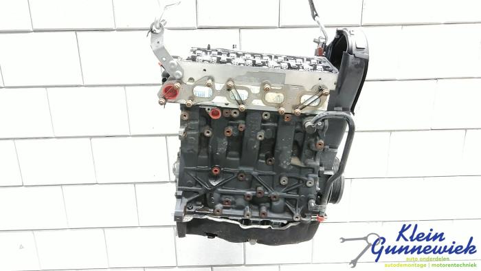 Engine Volkswagen Caddy - 04L100090F DFSB