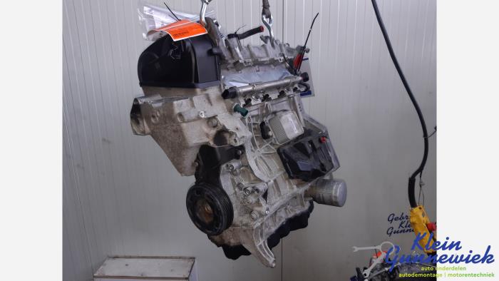 Engine Skoda Octavia - 04E100033B CHPA234524