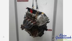 Motor van een Renault Laguna 2004