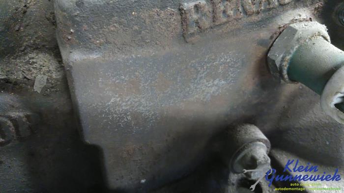Engine from a Renault Megane Scenic 2002