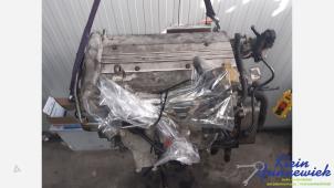 Motor van een Saab 9-3 2004