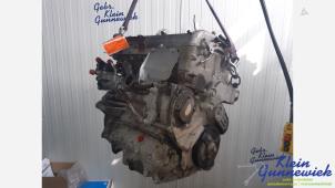 Motor van een Saab 9-3 2004