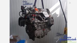 Motor van een Saab 9-3 2004
