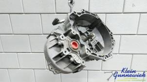 Révisé Boîte de vitesse Opel Astra Prix € 937,75 Prix TTC proposé par Klein Gunnewiek Autodemontage & Motorentechniek