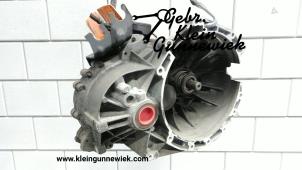 Used Gearbox Ford Mondeo Price € 325,00 Margin scheme offered by Gebr.Klein Gunnewiek Ho.BV