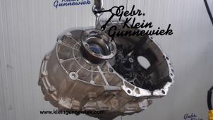 Używane Skrzynia biegów Volkswagen Tiguan Cena € 1.150,00 Procedura marży oferowane przez Gebr.Klein Gunnewiek Ho.BV
