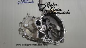Używane Skrzynia biegów Volkswagen Polo Cena € 950,00 Procedura marży oferowane przez Gebr.Klein Gunnewiek Ho.BV